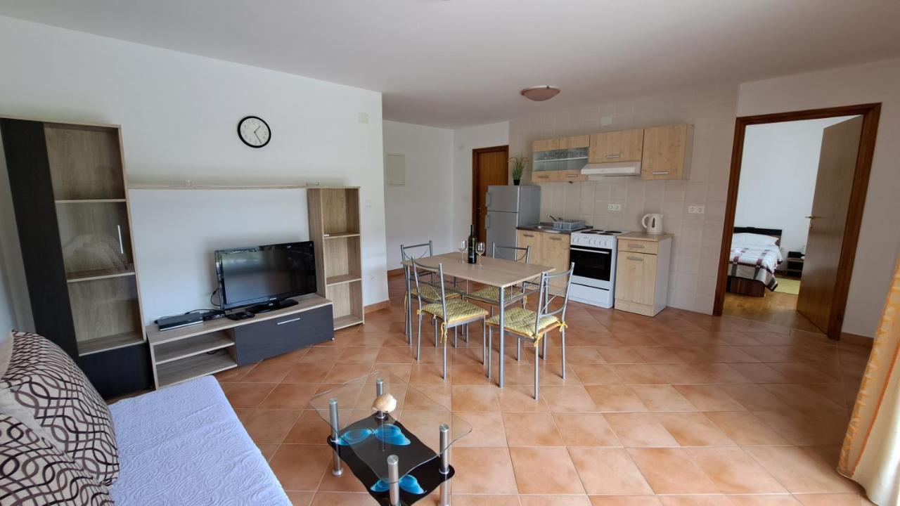 Cozy Apartments Baska Ngoại thất bức ảnh